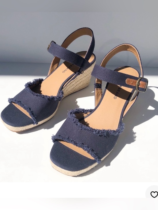 Lucky Brand Shoes - Lucky Brand navy blue wedges Size 9